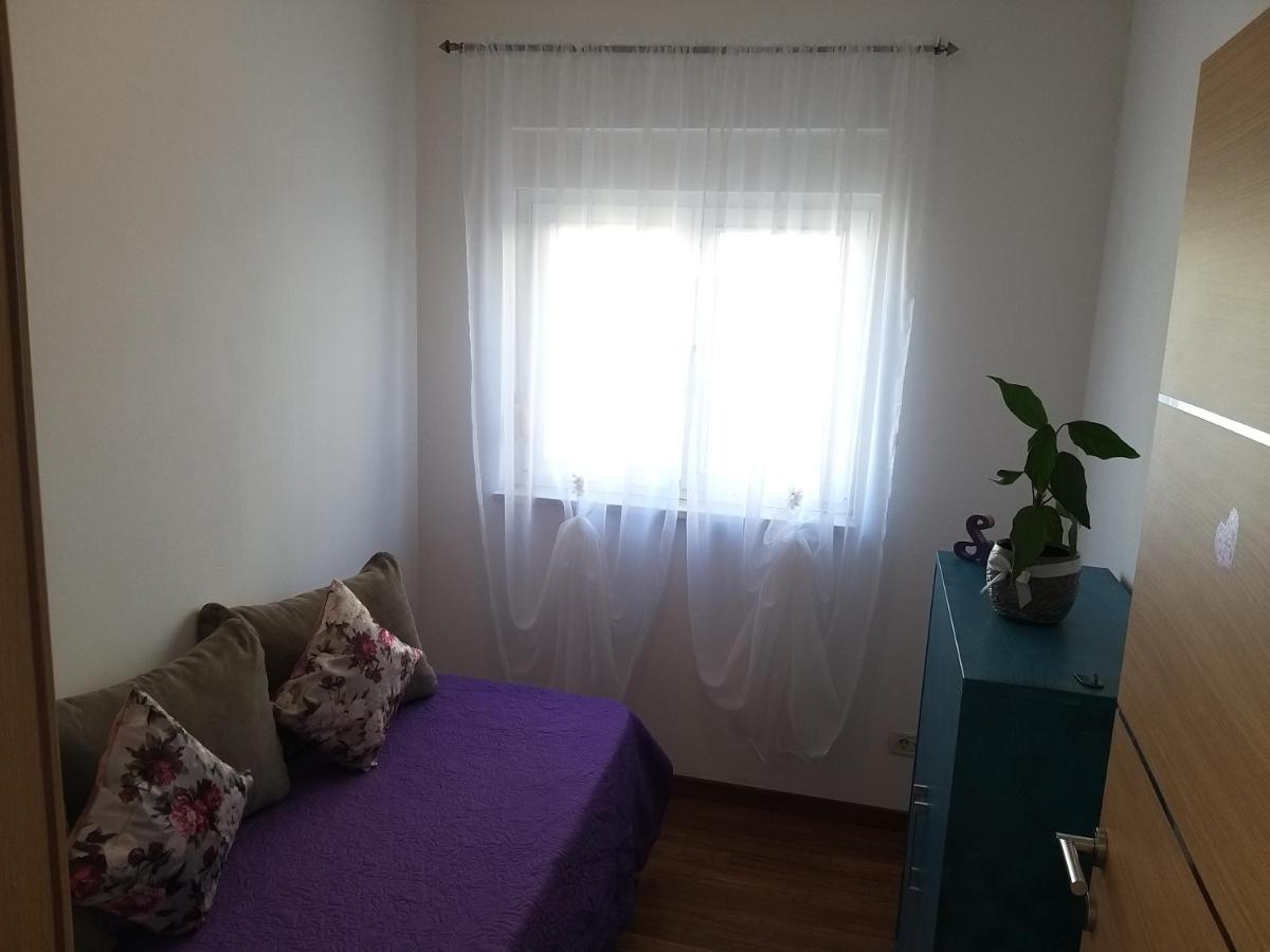 3 Bedroom With Terrace And Free Parking Appartement