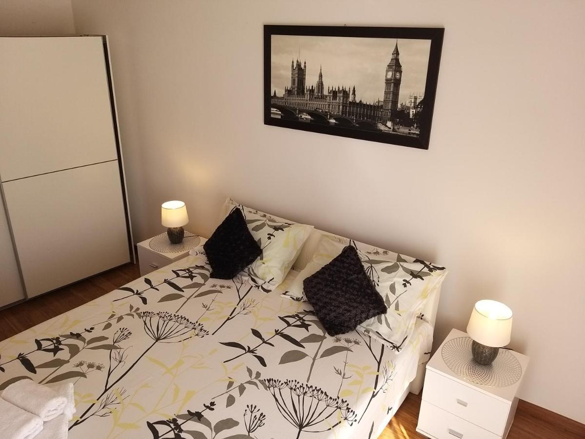 Appartement 3 Bedroom With Terrace And Free Parking Split